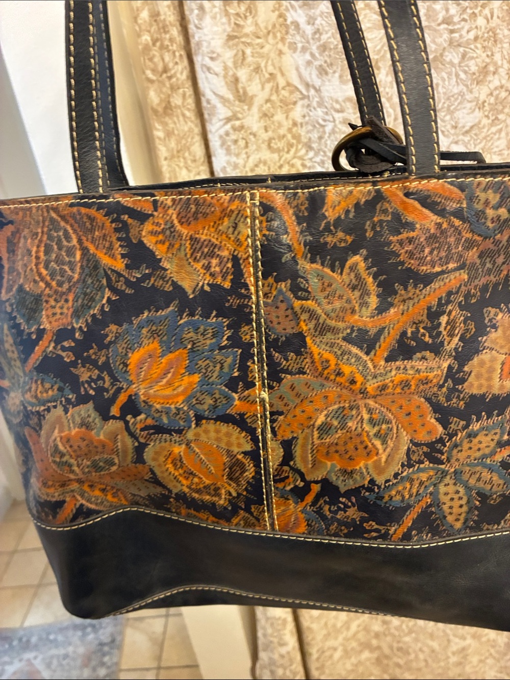 Patricia‎ Nash Navy and Brown Floral Tote with Mustard Pom - Picture 4 of 8